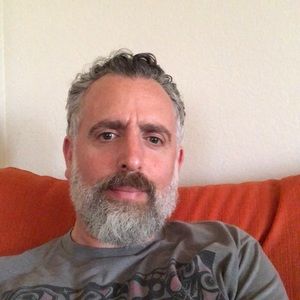 Meet your Posher, Adam